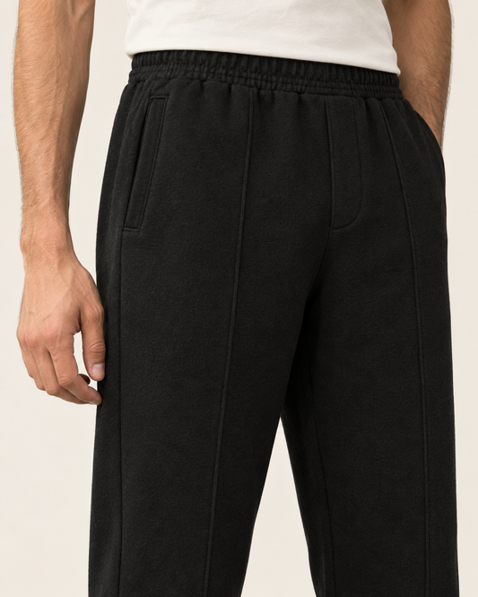 Single Pleat Straight Fit Trouser — 320 GSM Fleece / Black