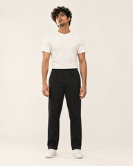 Single Pleat Straight Fit Trouser — 320 GSM Fleece / Black