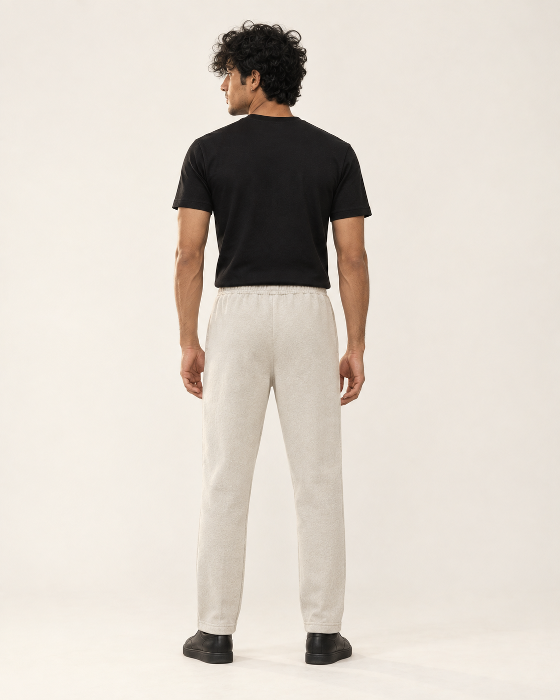 Single Pleat Straight Fit Trouser — 320 GSM Fleece / Off-White Beige